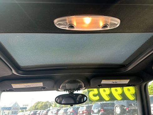 Used 2011 MINI Cooper John Cooper Works image 9