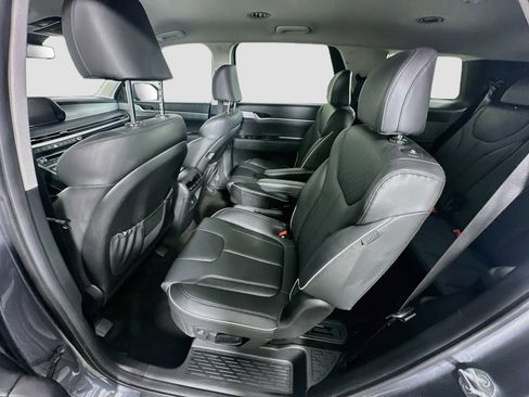 Used 2025 Hyundai Palisade SEL FWD image 29