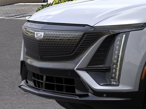 New 2026 Cadillac Lyriq Signature Sport w/ Nappa Leather Package RWD image 13
