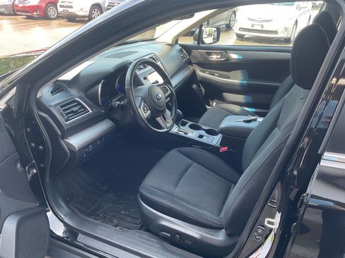 Used 2016 Subaru Outback 2.5i Premium AWD/4WD image 14