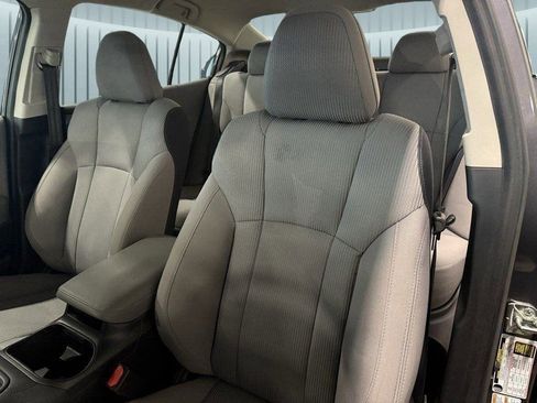 Used 2020 Subaru Legacy w/ Alloy Wheel Package image 21