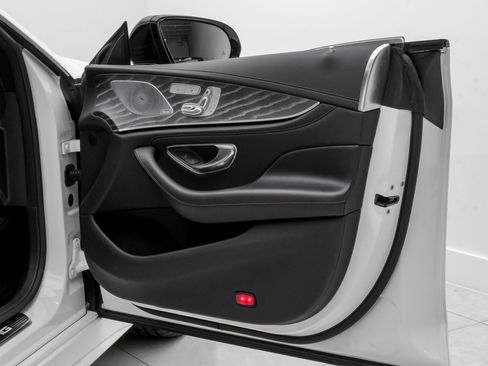 Used 2021 Mercedes-Benz CLS 53 AMG 4MATIC w/ Driver Assistance Package image 39