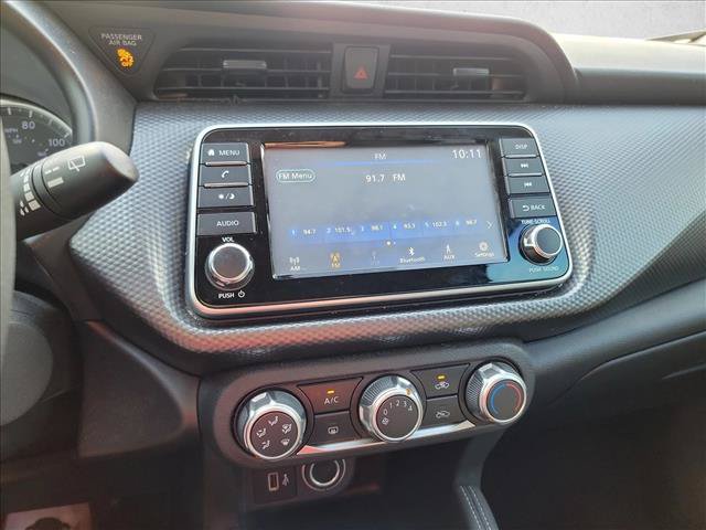 Used 2019 Nissan Kicks S FWD image 16