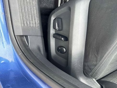 Used 2021 Nissan Rogue SV AWD/4WD image 18