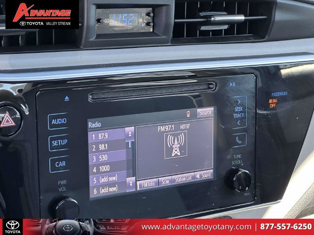 Used 2018 Toyota Corolla LE FWD image 28