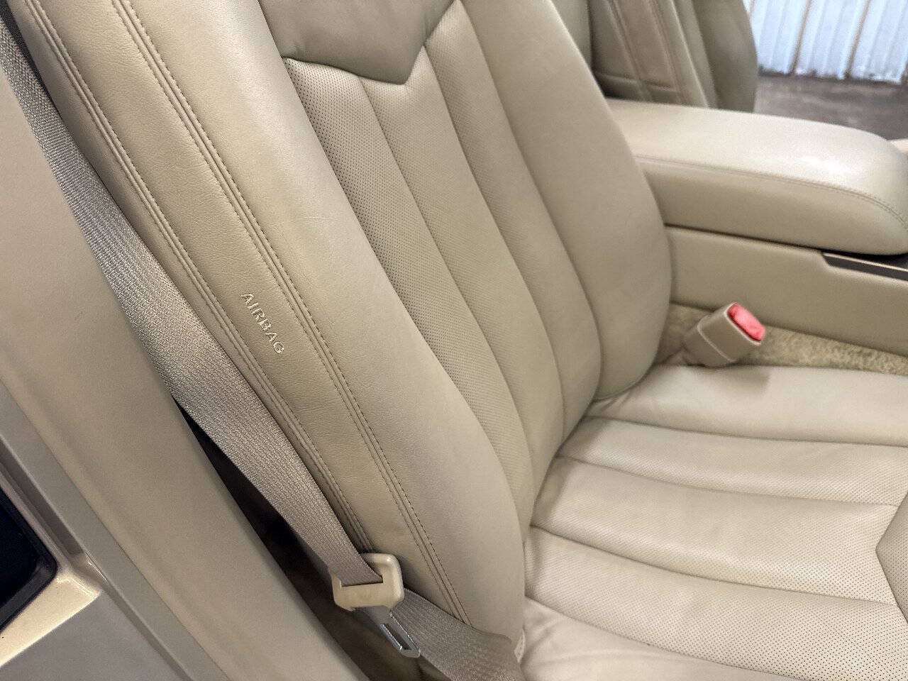 Used 2006 Cadillac XLR RWD image 38