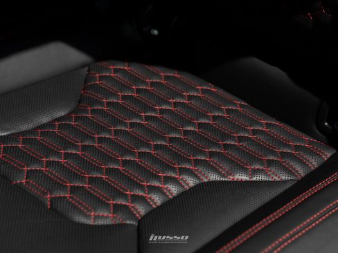 Used 2021 Lamborghini Urus image 43