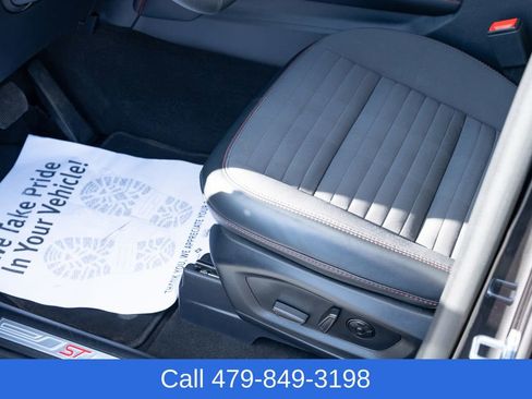 Used 2025 Ford Explorer ST-Line w/ Premium Package image 26