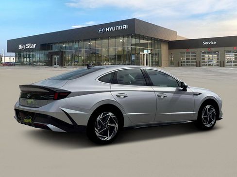 New 2026 Hyundai Sonata SEL FWD image 8