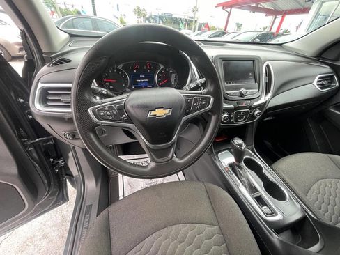 Used 2020 Chevrolet Equinox LT image 4
