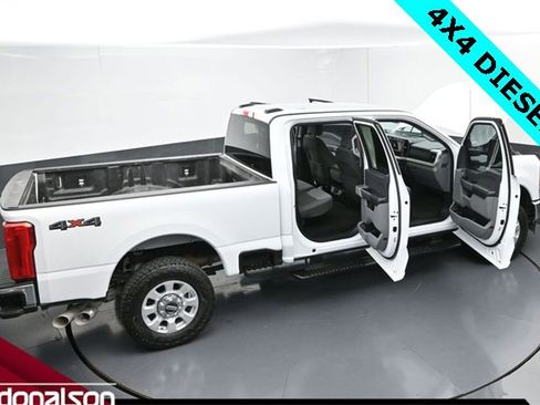 Used 2024 Ford F250 XLT image 24