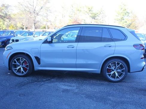 New 2026 BMW X5 xDrive50e w/ M Sport Package image 4