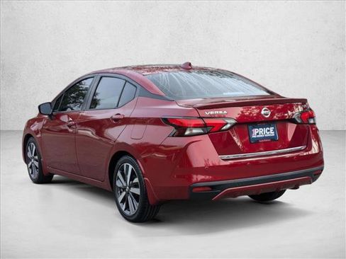 Used 2021 Nissan Versa SR w/ Convenience Package image 8