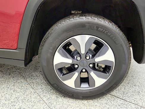 Used 2023 Jeep Grand Cherokee 4WD 4xe image 9