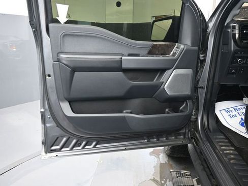 Used 2021 Ford F150 Lariat w/ Equipment Group 502A High image 9