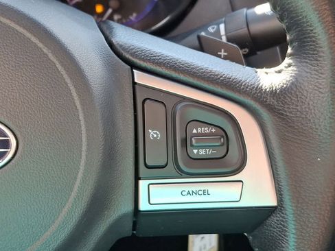 Used 2017 Subaru Legacy 2.5i Premium image 24