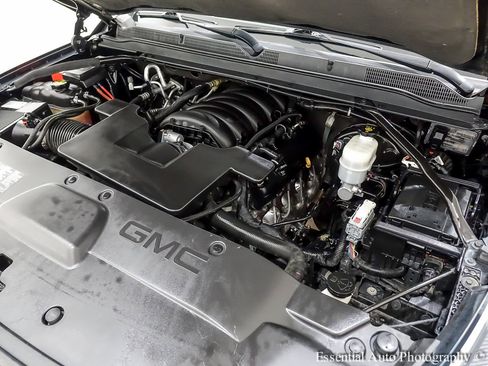 Used 2019 GMC Yukon XL Denali w/ Denali Ultimate Package image 39