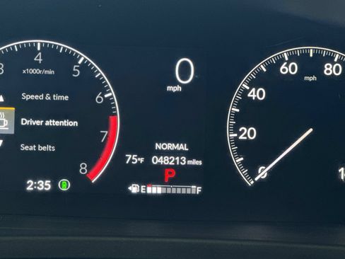 Certified 2025 Honda Pilot Sport image 26