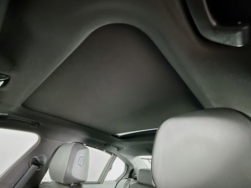 Used 2024 BMW i5 eDrive40i w/ Executive Package image 23