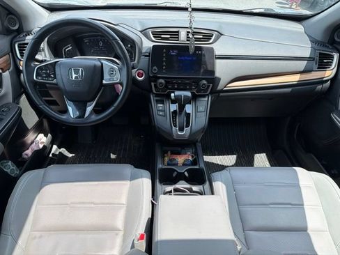 Used 2018 Honda CR-V Touring image 11