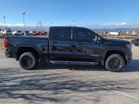 Used 2022 GMC Sierra 1500 AT4X image 10