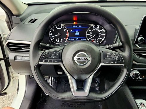 Used 2020 Nissan Altima 2.5 S FWD image 13