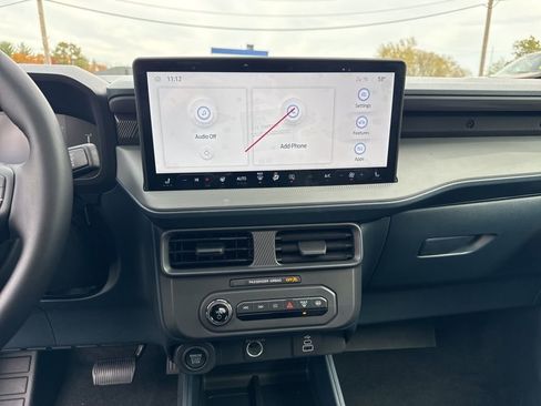 New 2025 Ford Maverick XLT w/ XLT Luxury Package image 16