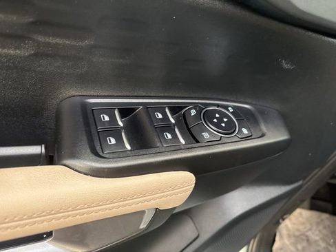 Used 2024 Ford Ranger XLT w/ Equipment Group 301A High image 11