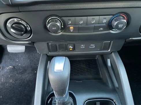 New 2026 Nissan Frontier SV image 19