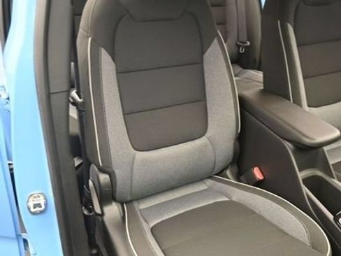 Used 2024 Chevrolet TrailBlazer LT w/ LT Cold Weather Package FWD image 14