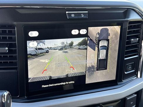 New 2026 Ford F250 XLT w/ XLT Premium Package AWD/4WD image 15