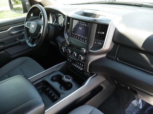 Used 2020 RAM 1500 Big Horn AWD/4WD image 54