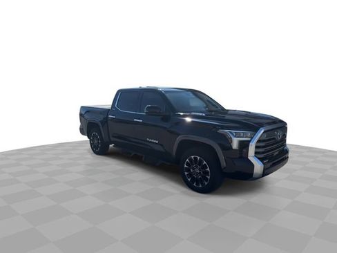 Used 2024 Toyota Tundra Limited AWD/4WD image 2