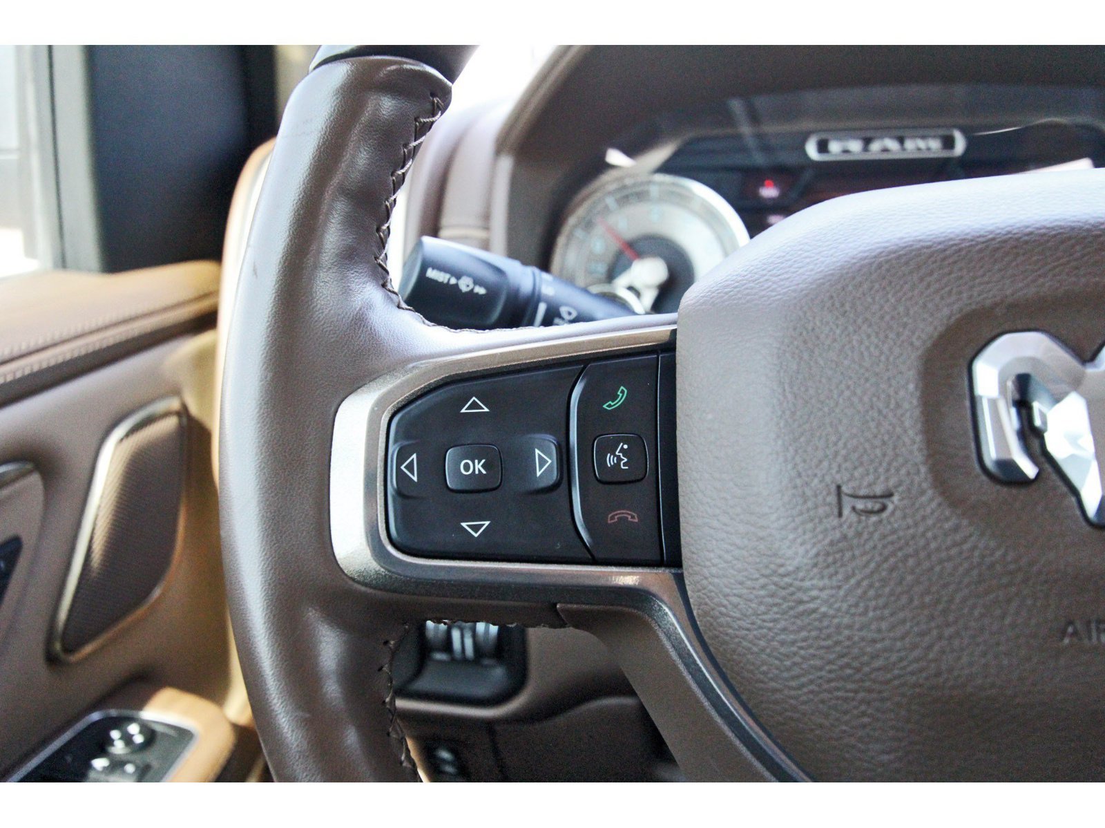 Used 2020 RAM 1500 Limited AWD/4WD image 22