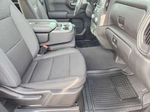 Used 2023 GMC Sierra 1500 Pro w/ Graphite Edition image 17