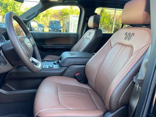 Used 2024 Ford Expedition Max King Ranch AWD/4WD image 26