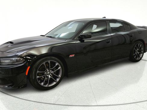 Used 2023 Dodge Charger Scat Pack w/ Navigation & Travel Group RWD image 3