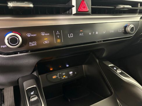 New 2026 Kia Sorento S FWD image 31