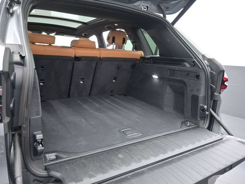 New 2026 BMW X5 xDrive40i AWD/4WD image 17