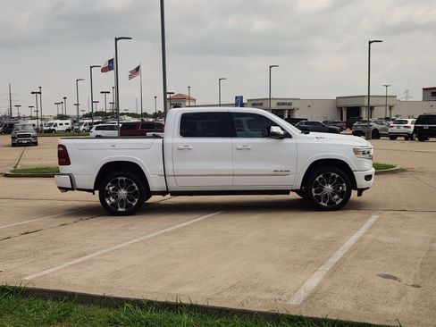 Used 2023 RAM 1500 Limited AWD/4WD image 7