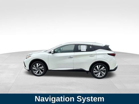 Used 2019 Nissan Murano S image 2