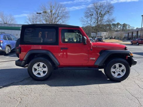 Used 2020 Jeep Wrangler Sport image 6