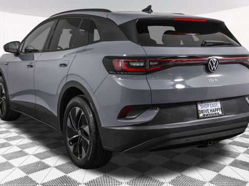 Used 2022 Volkswagen ID.4 Pro image 17