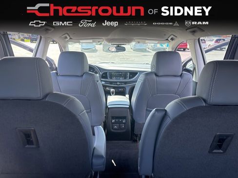 Used 2019 Buick Enclave Essence image 26