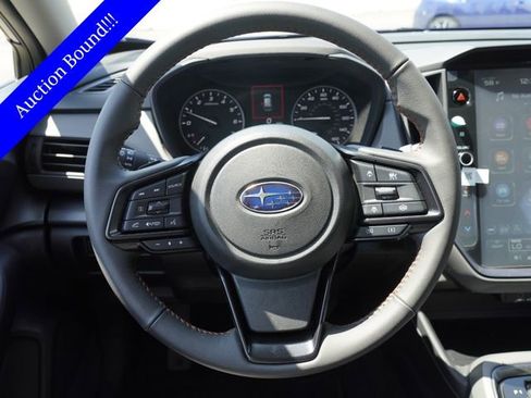 Used 2025 Subaru Crosstrek 2.5i Limited w/ Crosstrek Mirror Package image 3