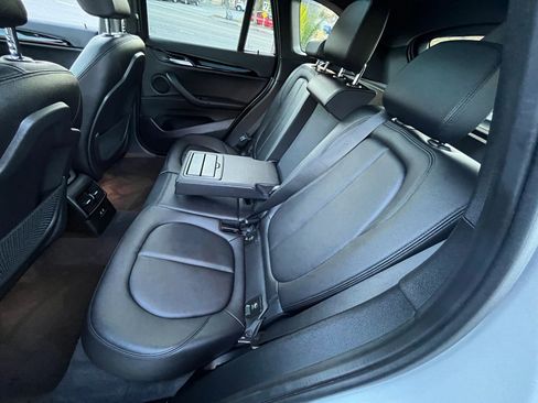 Used 2021 BMW X1 xDrive28i w/ Premium Package image 15