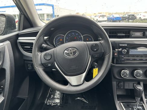 Used 2014 Toyota Corolla L image 10