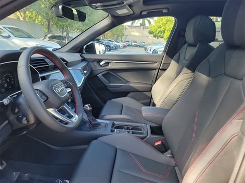 New 2025 Audi Q3 2.0T Premium Plus image 11