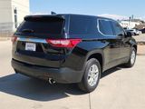 Used 2021 Chevrolet Traverse LS image 3
