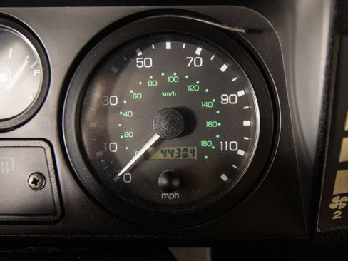 Used 1997 Land Rover Defender 90 AWD/4WD image 45